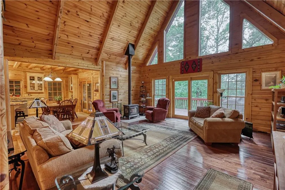 393 Edwards Road Oxford, GA 30054