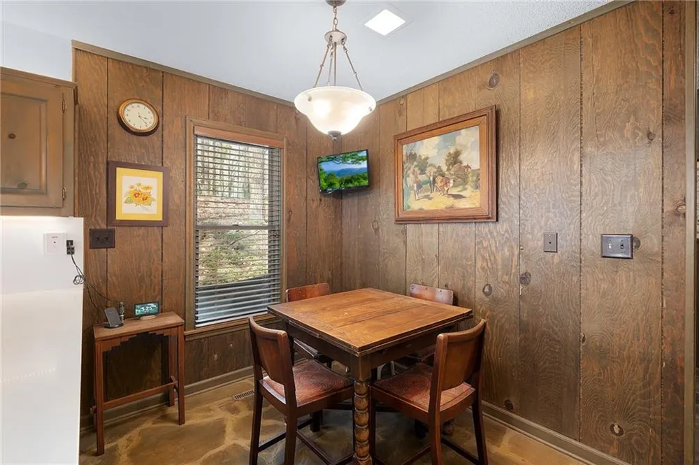 1339 Ridgeview Drive Big Canoe, GA 30143