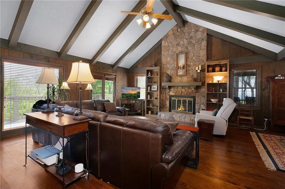 1339 Ridgeview Drive Big Canoe, GA 30143