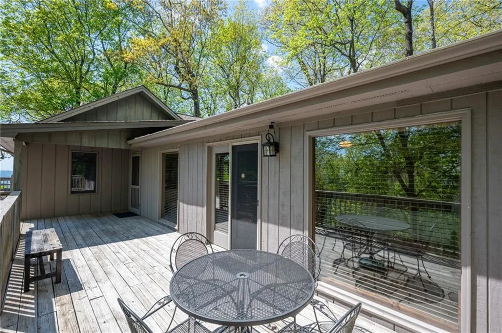 1339 Ridgeview Drive Big Canoe, GA 30143