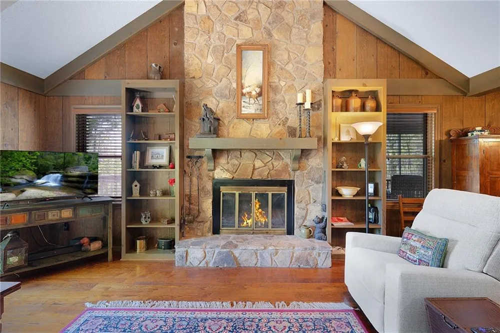 1339 Ridgeview Drive Big Canoe, GA 30143