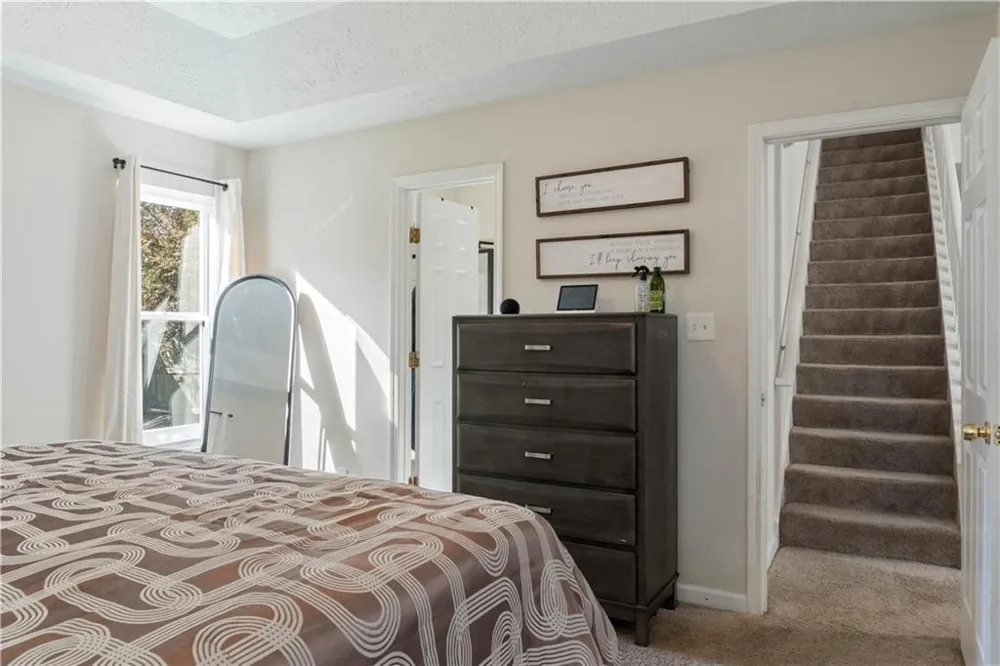 48 Hampton Drive Cartersville, GA 30121
