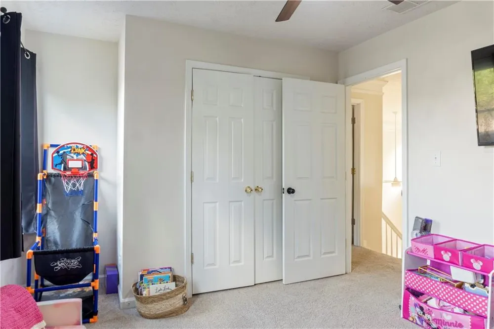 48 Hampton Drive Cartersville, GA 30121