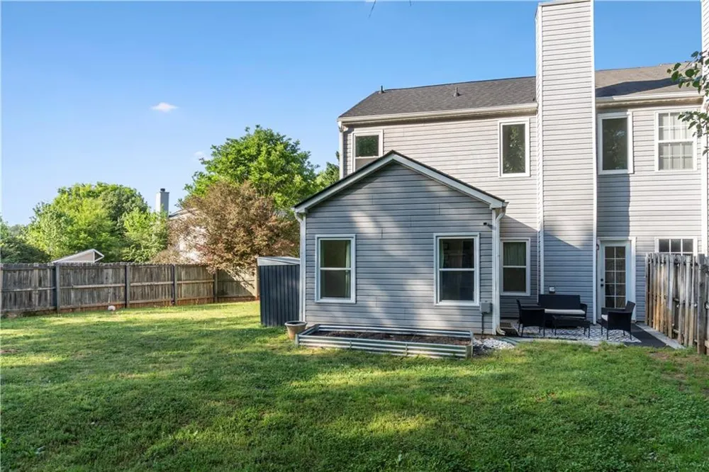 48 Hampton Drive Cartersville, GA 30121