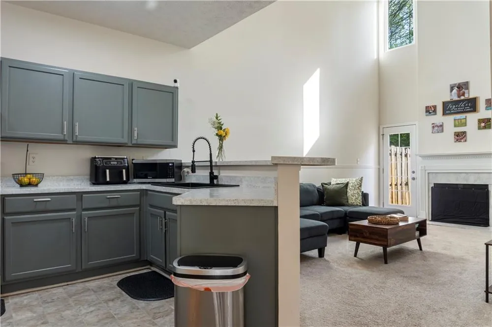 48 Hampton Drive Cartersville, GA 30121