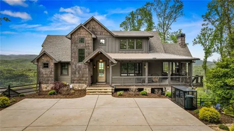 802 Overlook Drive
