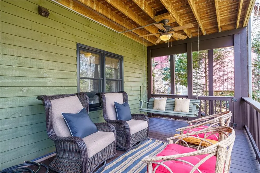1449 Cherokee Lane McCaysville, GA 30555