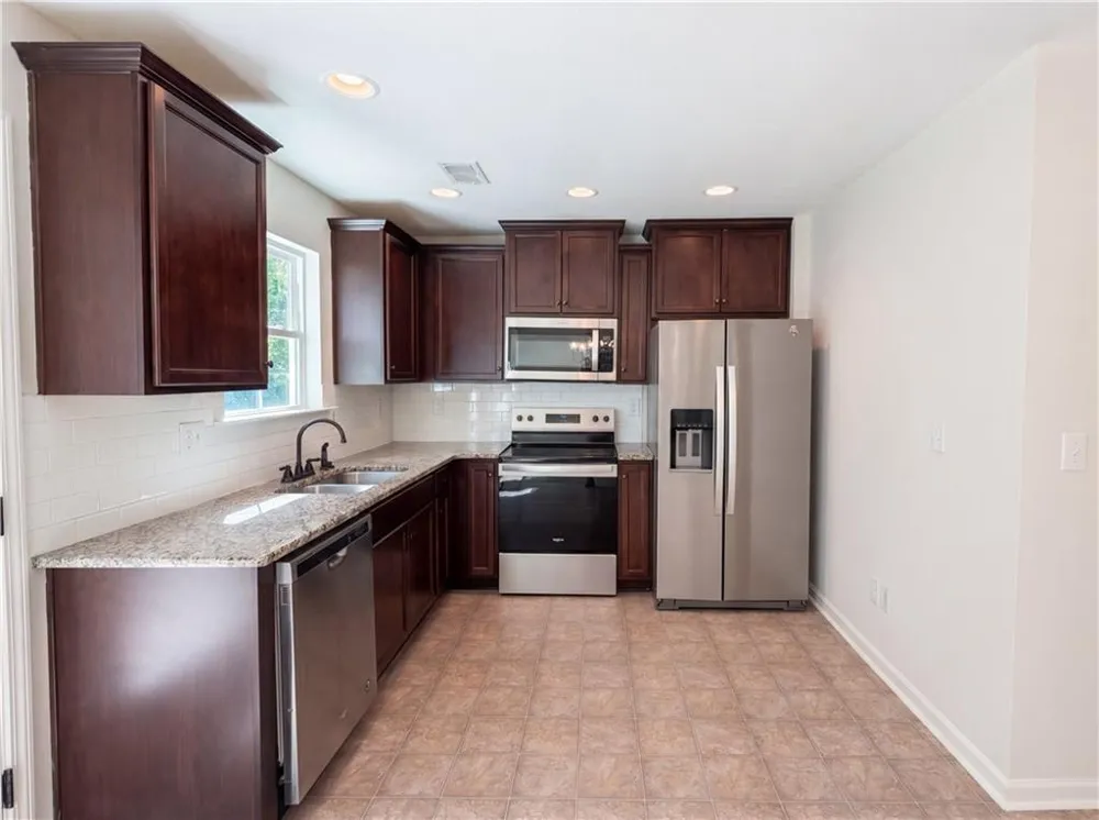 271 Stane Brook Court Jackson, GA 30233
