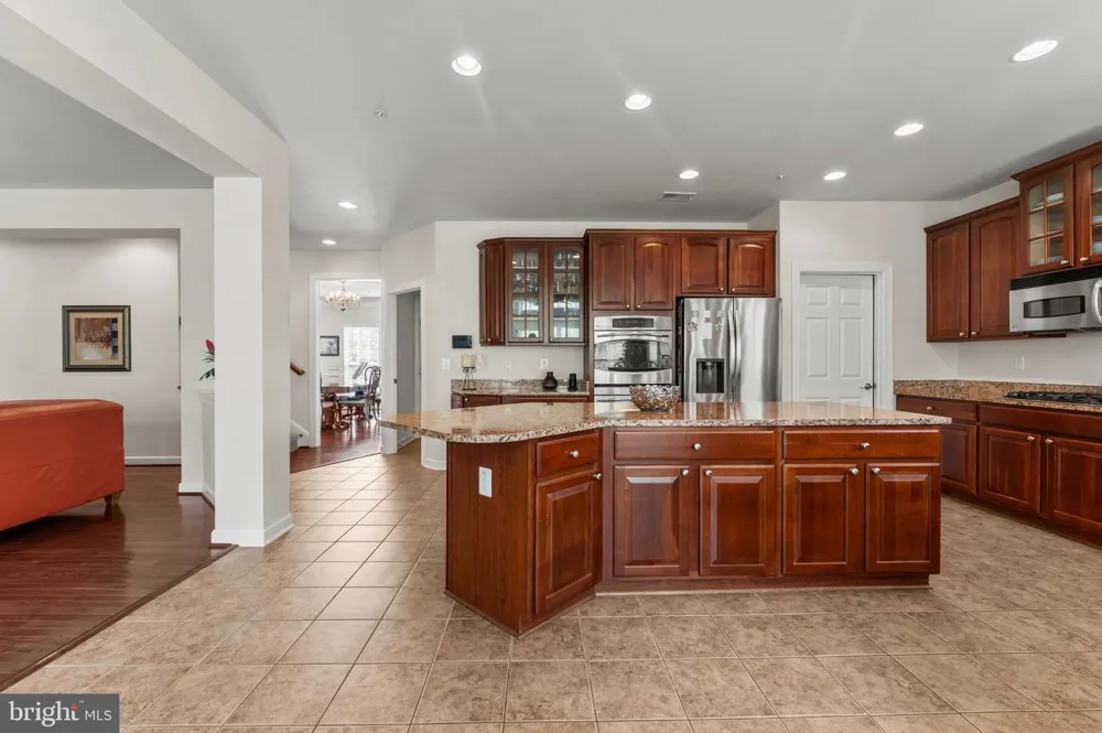 10916 SIR PAUL PLACE Clinton, MD 20735