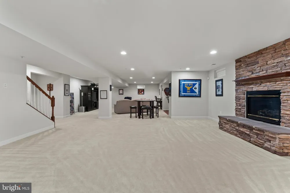 10916 SIR PAUL PLACE Clinton, MD 20735
