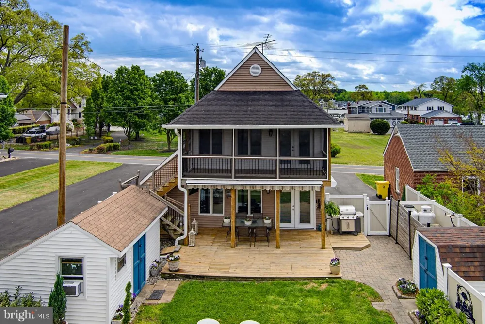 2006 POPLAR RIDGE ROAD Pasadena, MD 21122