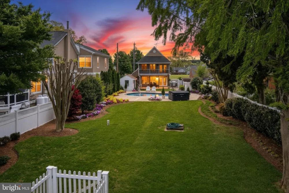 2006 POPLAR RIDGE ROAD Pasadena, MD 21122