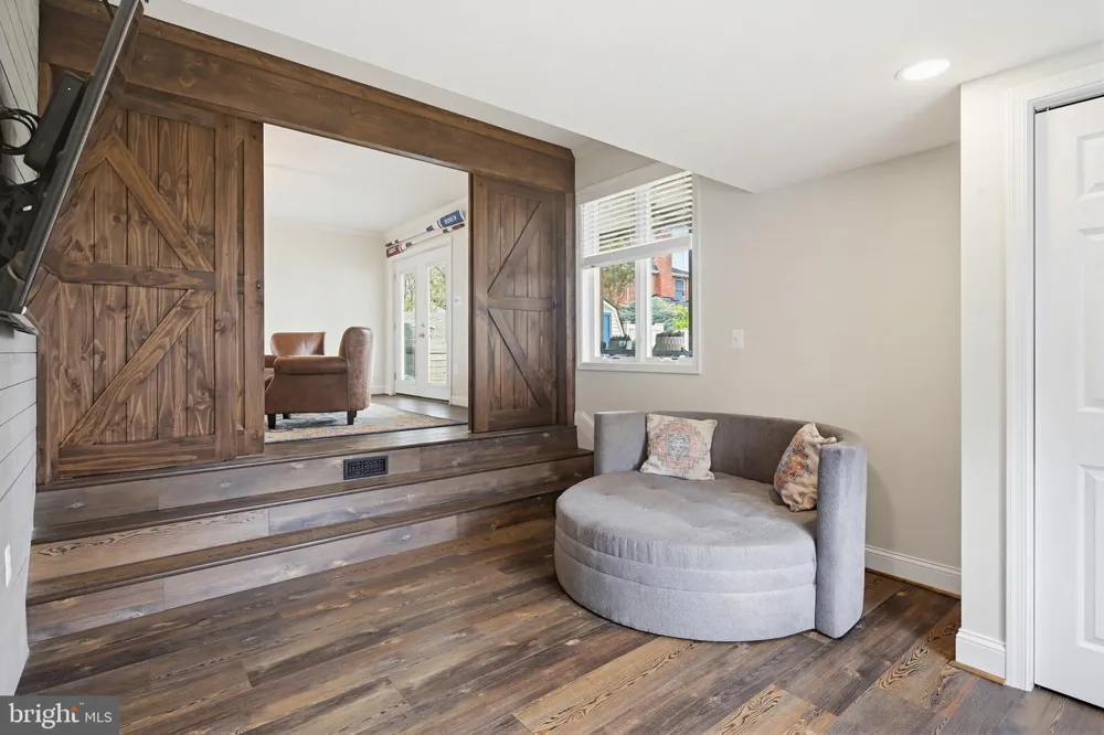 2006 POPLAR RIDGE ROAD Pasadena, MD 21122