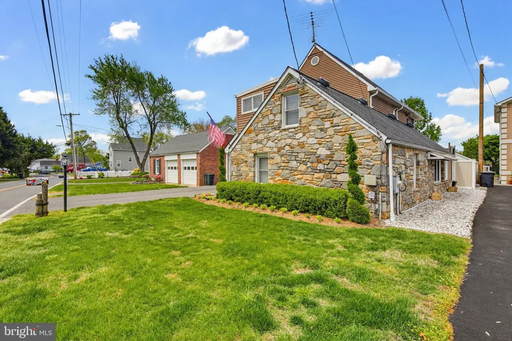 2006 POPLAR RIDGE ROAD Pasadena, MD 21122