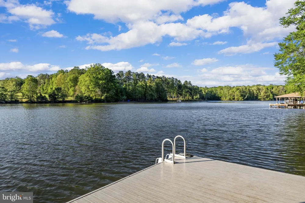 6406 CARTER LANE Mineral, VA 23117