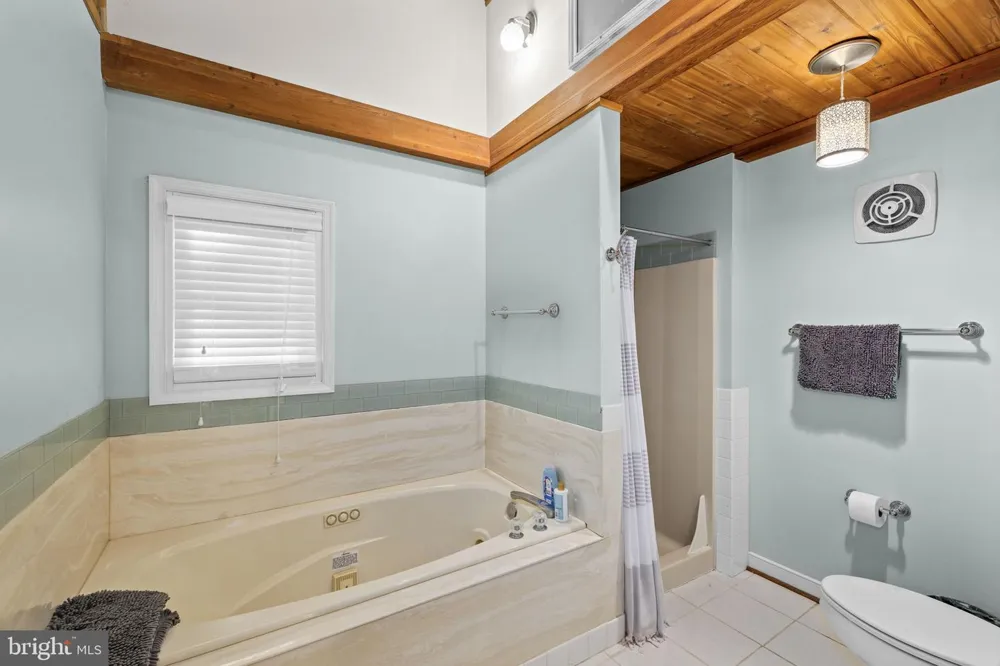 6406 CARTER LANE Mineral, VA 23117