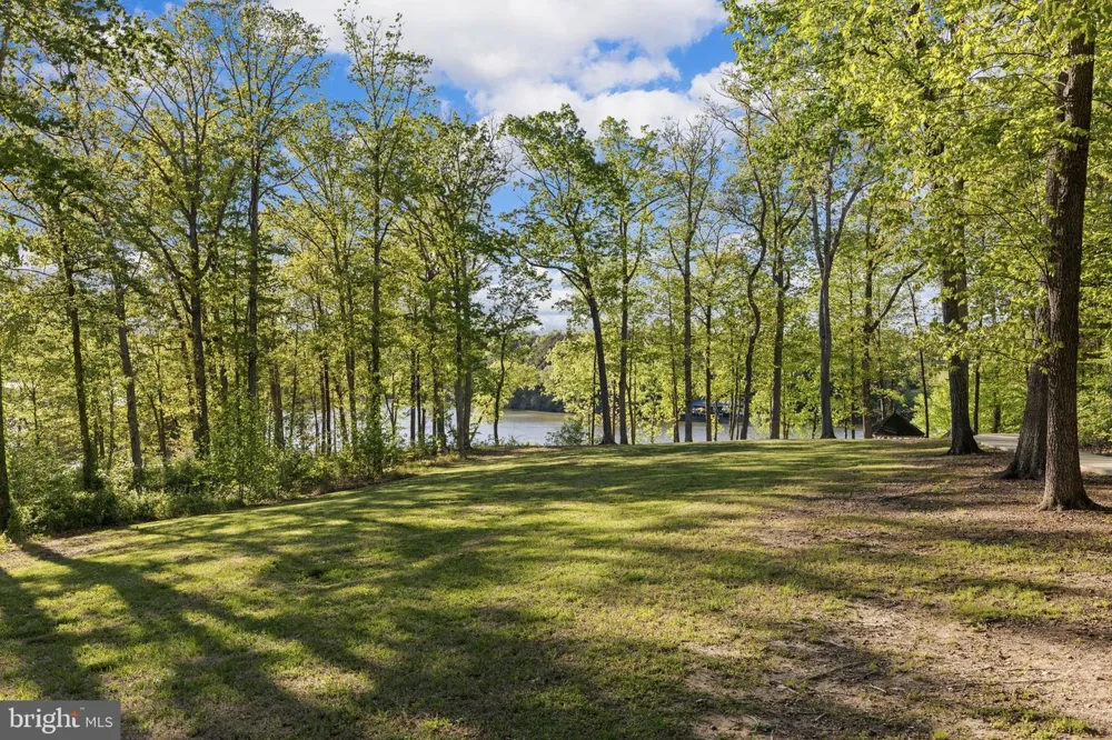 6406 CARTER LANE Mineral, VA 23117