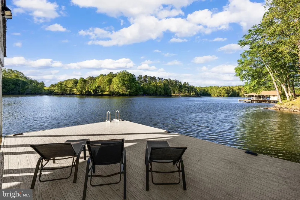 6406 CARTER LANE Mineral, VA 23117
