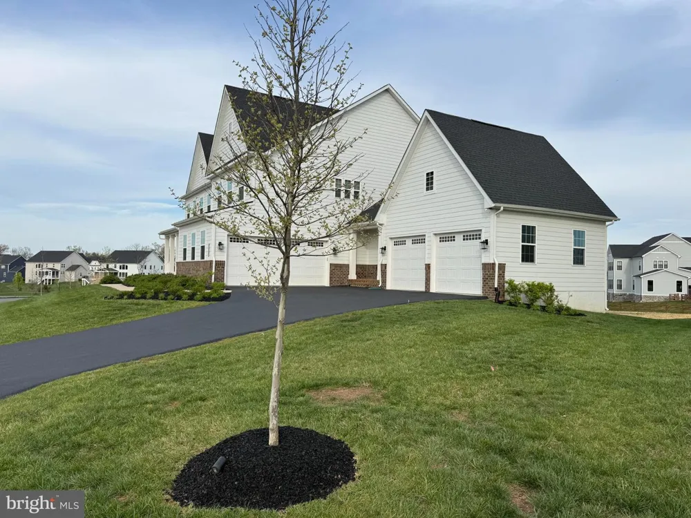 23738 GREAT BEND LANE Aldie, VA 20105