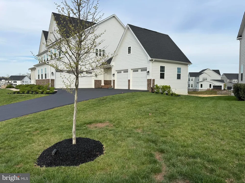 23738 GREAT BEND LANE Aldie, VA 20105