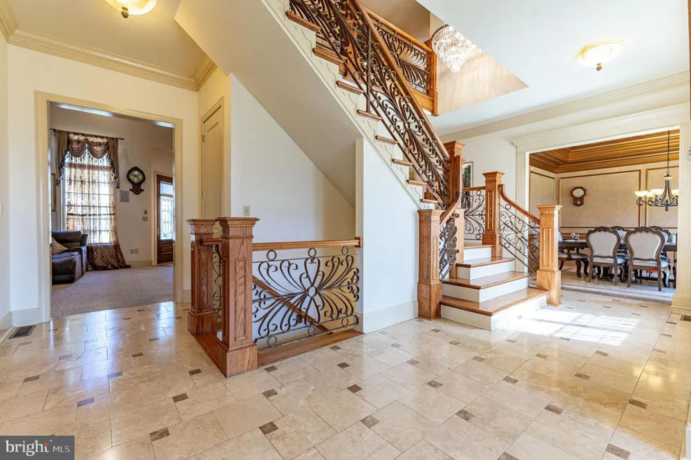 49 CREST BOULEVARD Easton, PA 18045