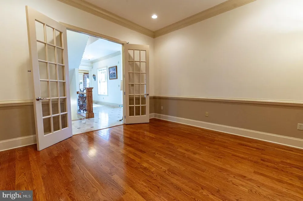 49 CREST BOULEVARD Easton, PA 18045