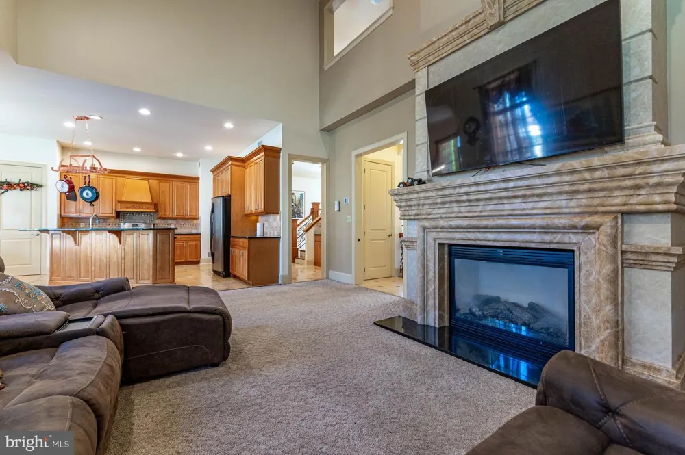 49 CREST BOULEVARD Easton, PA 18045