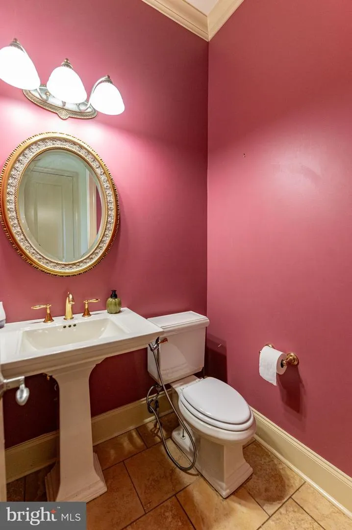 49 CREST BOULEVARD Easton, PA 18045