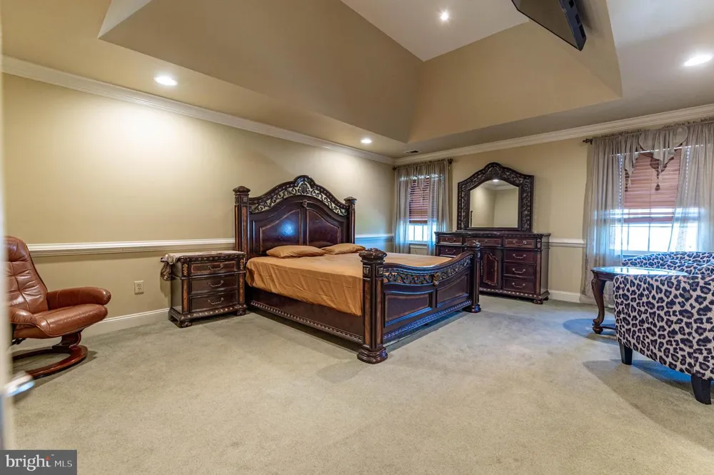 49 CREST BOULEVARD Easton, PA 18045