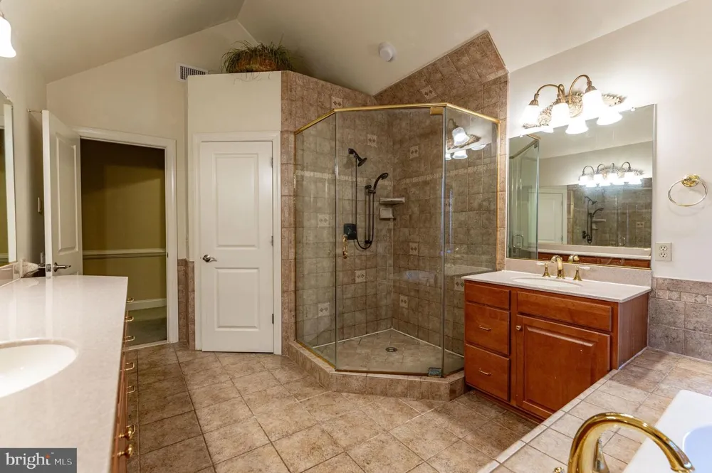 49 CREST BOULEVARD Easton, PA 18045