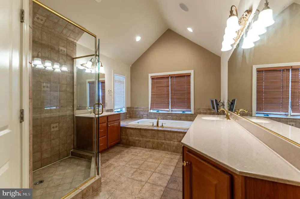 49 CREST BOULEVARD Easton, PA 18045