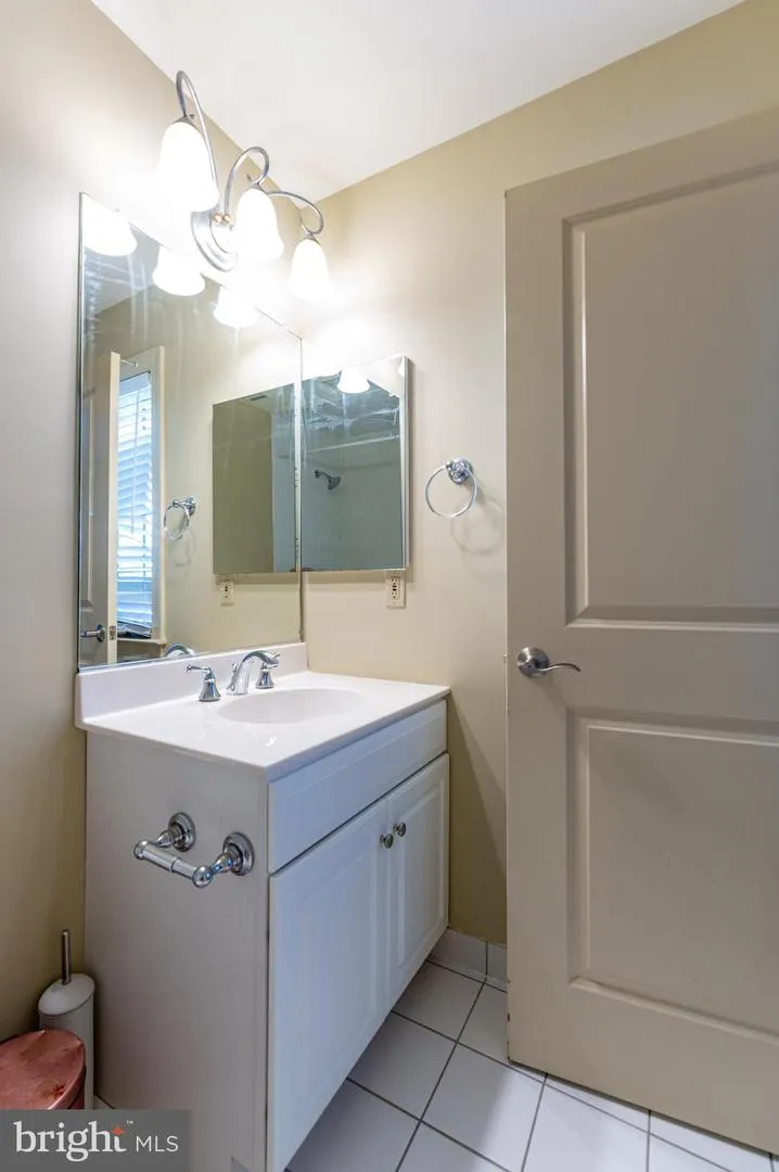 49 CREST BOULEVARD Easton, PA 18045