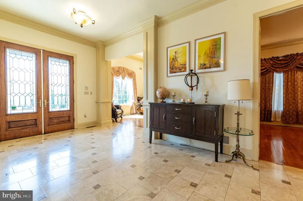 49 CREST BOULEVARD Easton, PA 18045