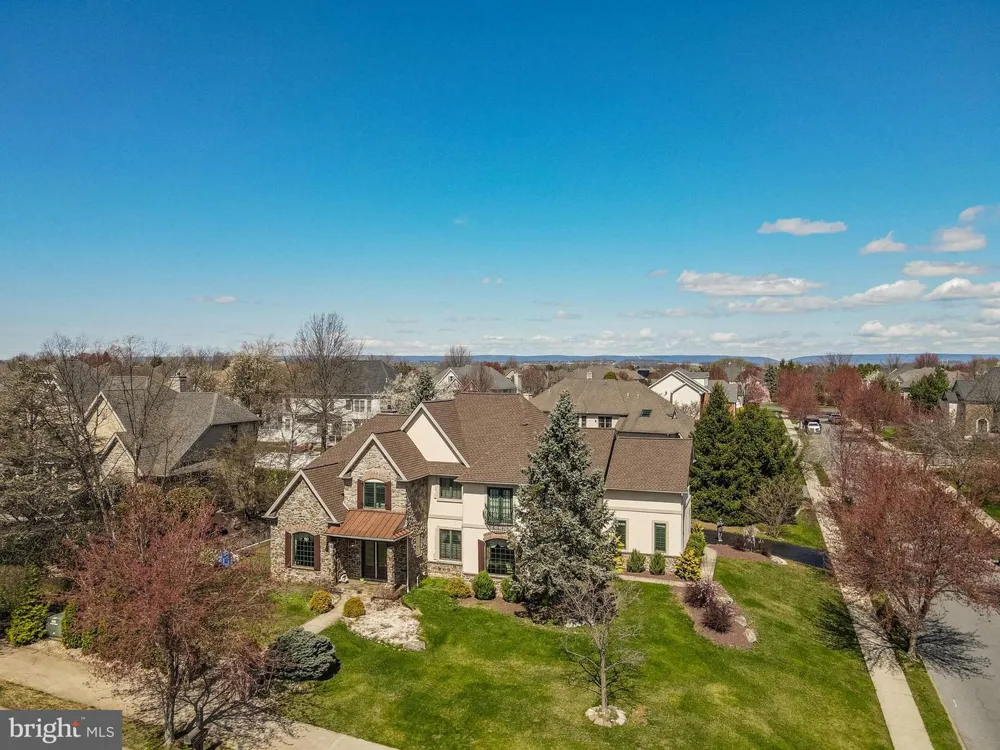 49 CREST BOULEVARD Easton, PA 18045