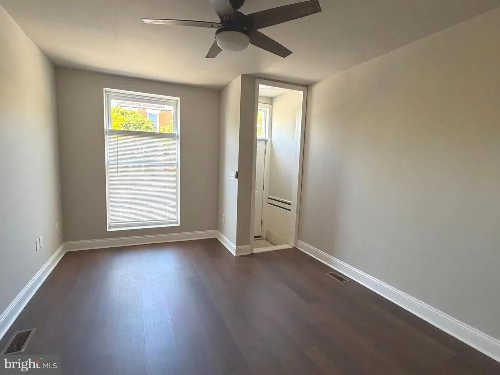 2813 E MADISON STREET Baltimore, MD 21205