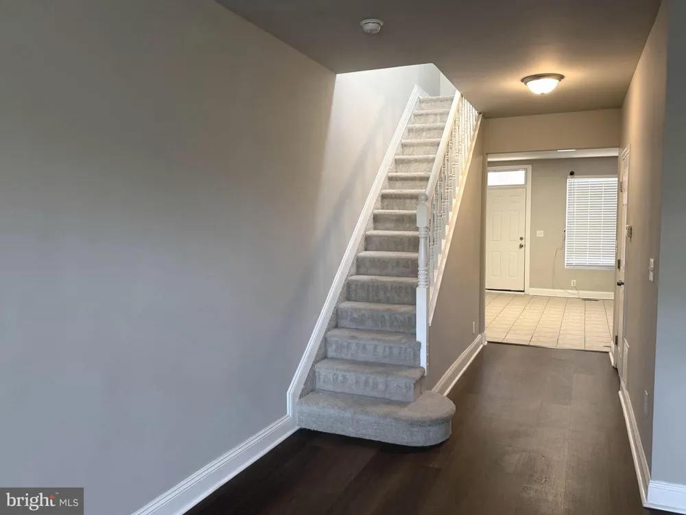 2813 E MADISON STREET Baltimore, MD 21205