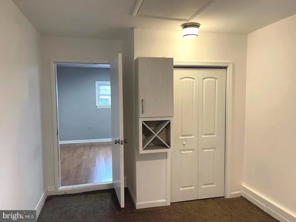 1100 STERLING BOULEVARD Sterling, VA 20164