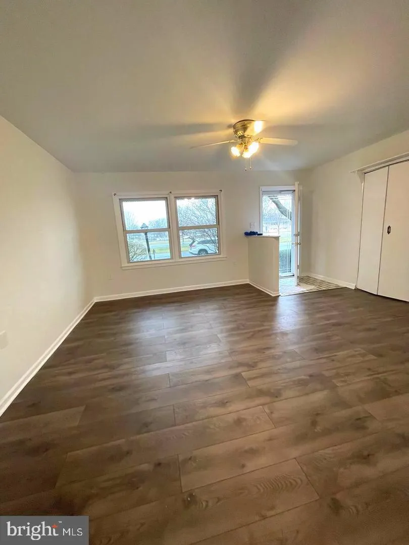 1100 STERLING BOULEVARD Sterling, VA 20164