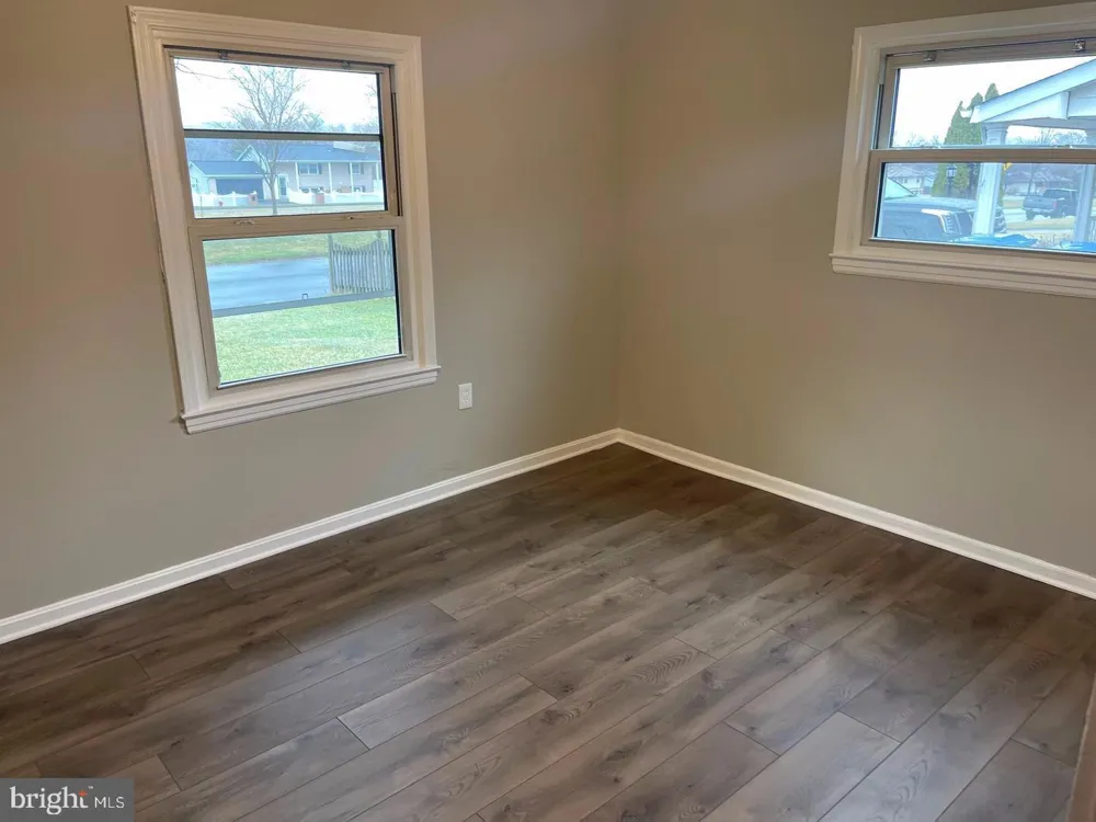1100 STERLING BOULEVARD Sterling, VA 20164