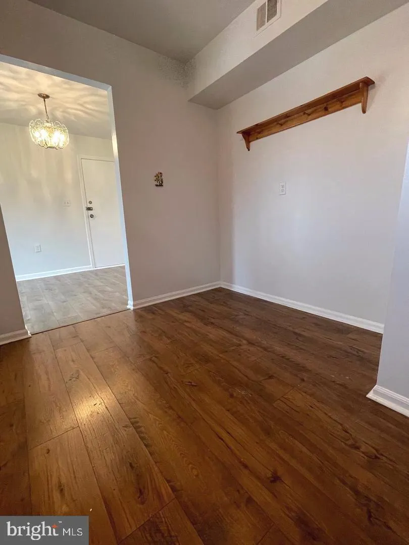 1100 STERLING BOULEVARD Sterling, VA 20164