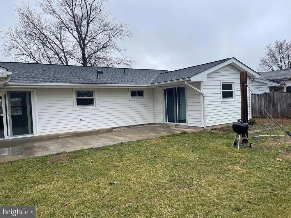 1100 STERLING BOULEVARD Sterling, VA 20164