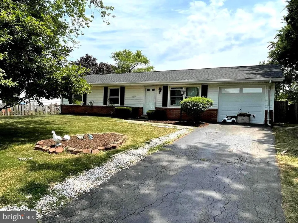 1100 STERLING BOULEVARD Sterling, VA 20164