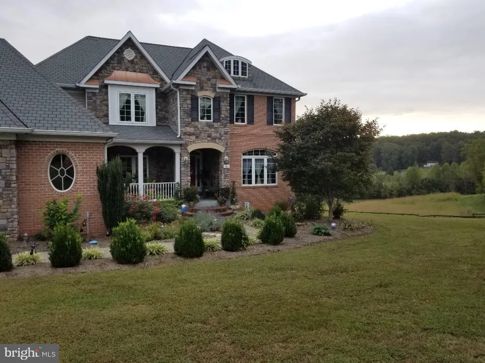 9471 LITTLE SKYLINE DRIVE Orange, VA 22960