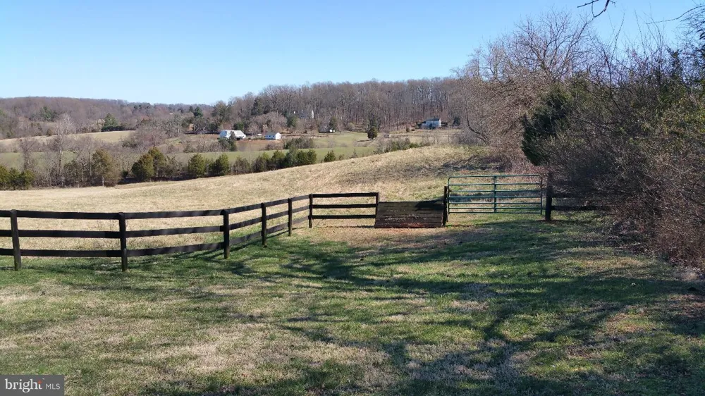 9471 LITTLE SKYLINE DRIVE Orange, VA 22960