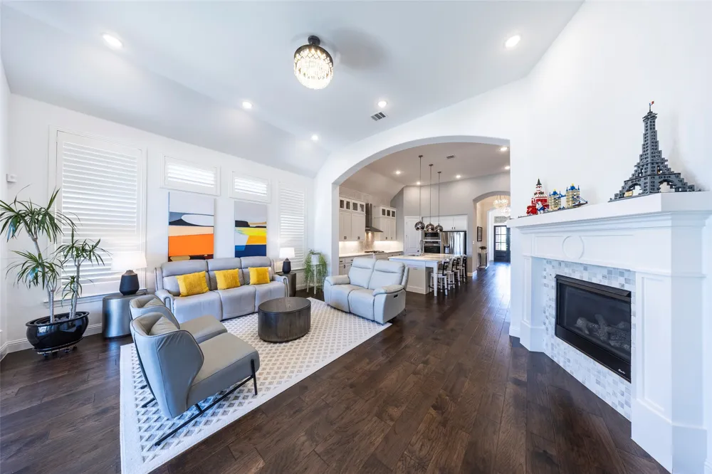 1650 Oakcrest Drive Prosper, TX 75078