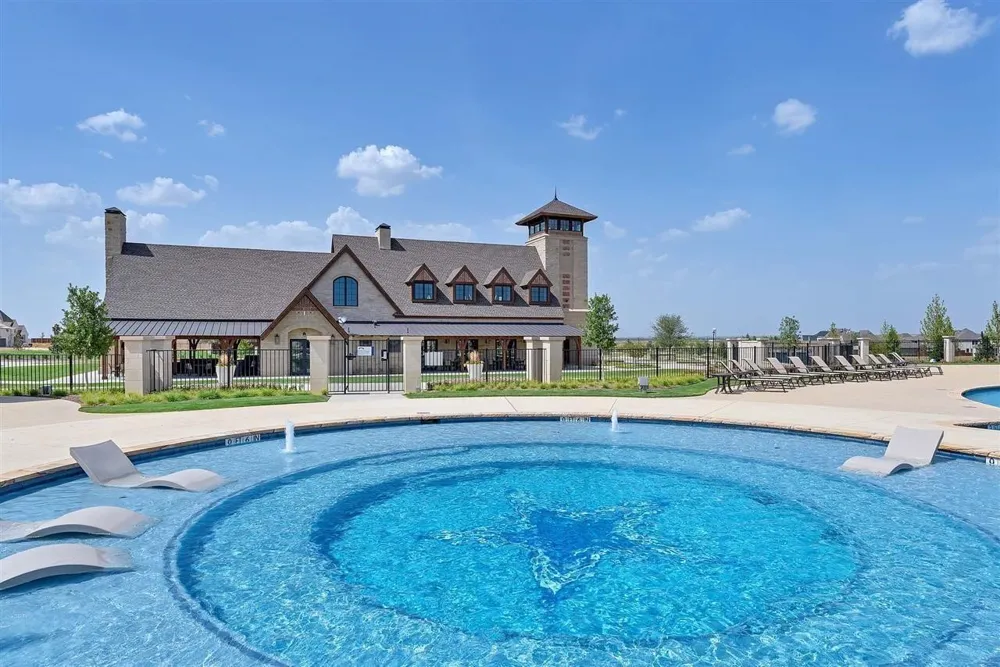 1650 Oakcrest Drive Prosper, TX 75078