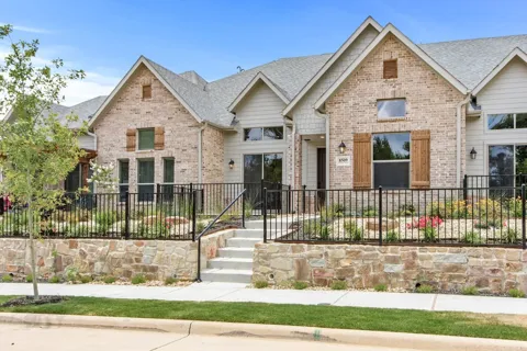 8509 Del Rio Trail