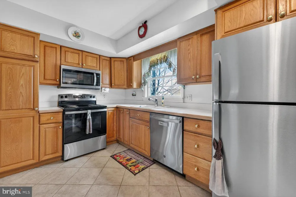 158 CHESTERFIELD GEORGETOWN ROAD Chesterfield, NJ 08515