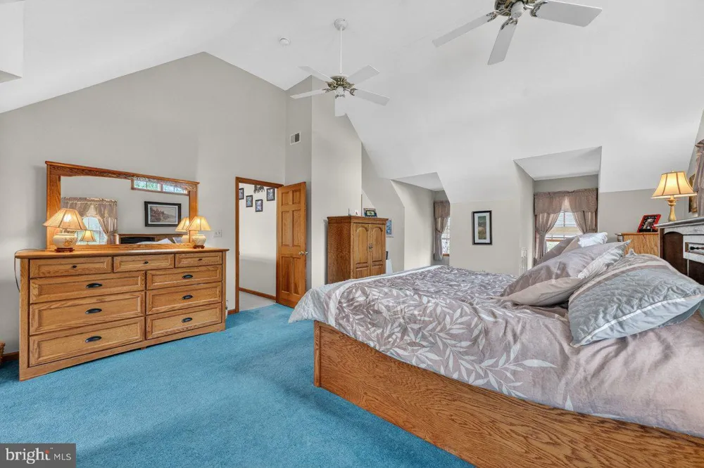 158 CHESTERFIELD GEORGETOWN ROAD Chesterfield, NJ 08515