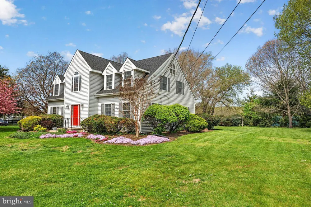 158 CHESTERFIELD GEORGETOWN ROAD Chesterfield, NJ 08515